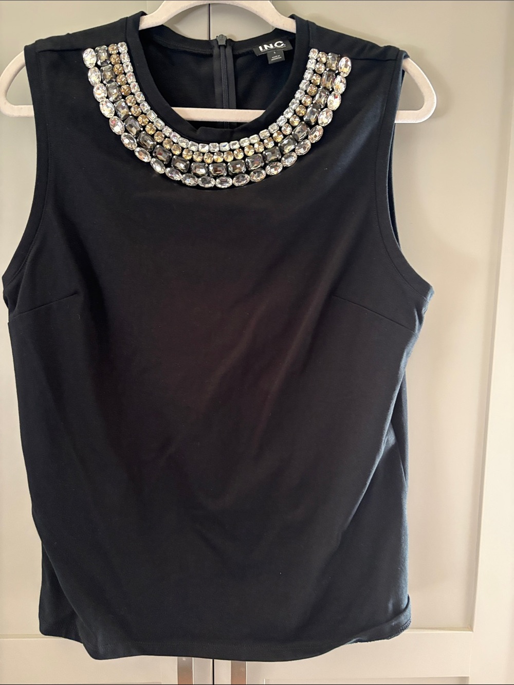 INC International Concepts Black Sleeveless Jewel-Neck Shell